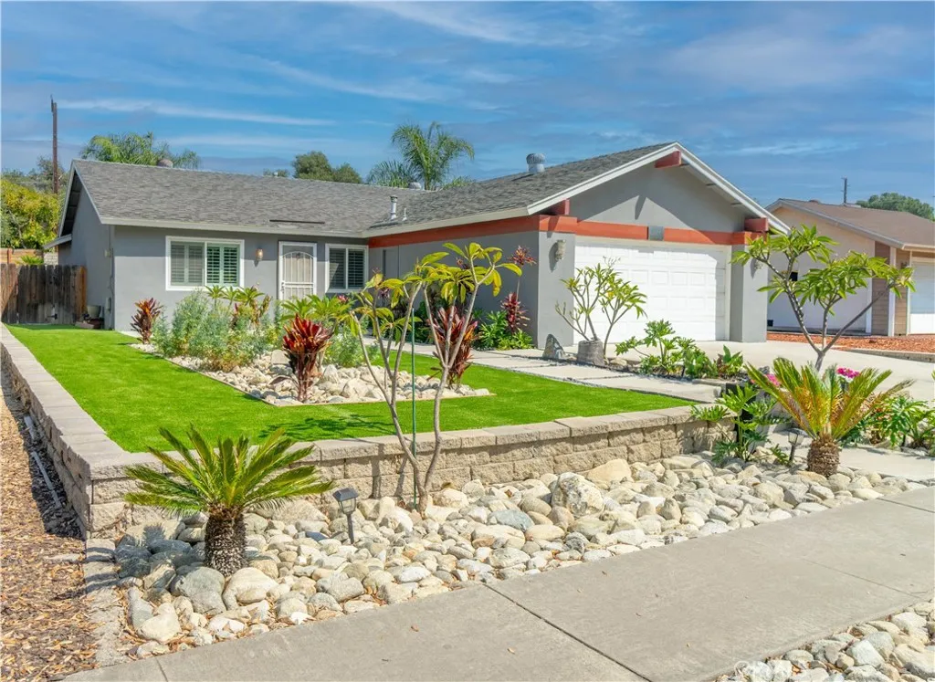 1322 Hunter Drive, Redlands, CA 92374 photo 4