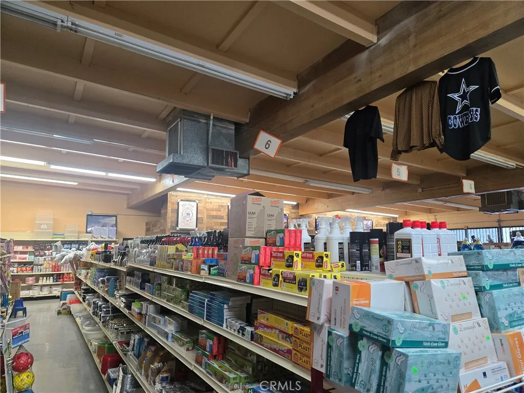 Additional image 23 of 635 E Ramsey St, Banning, CA 92220