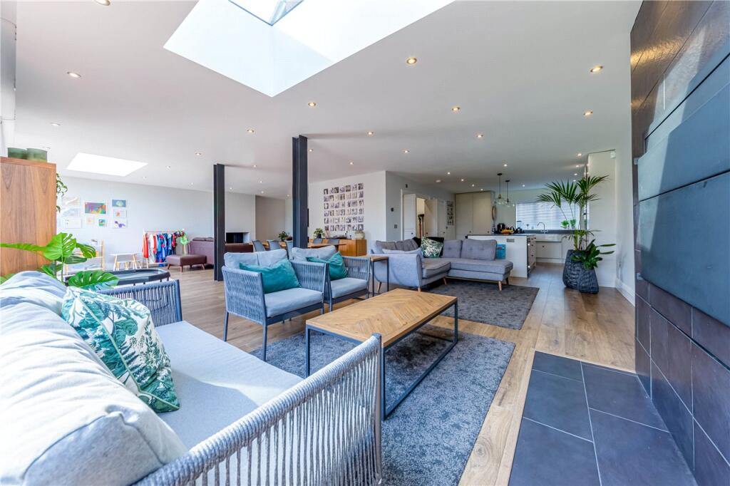 Additional image 6 of Meadow View, Redbourn, St. Albans, AL3