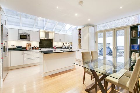 Lysia Street, London SW6