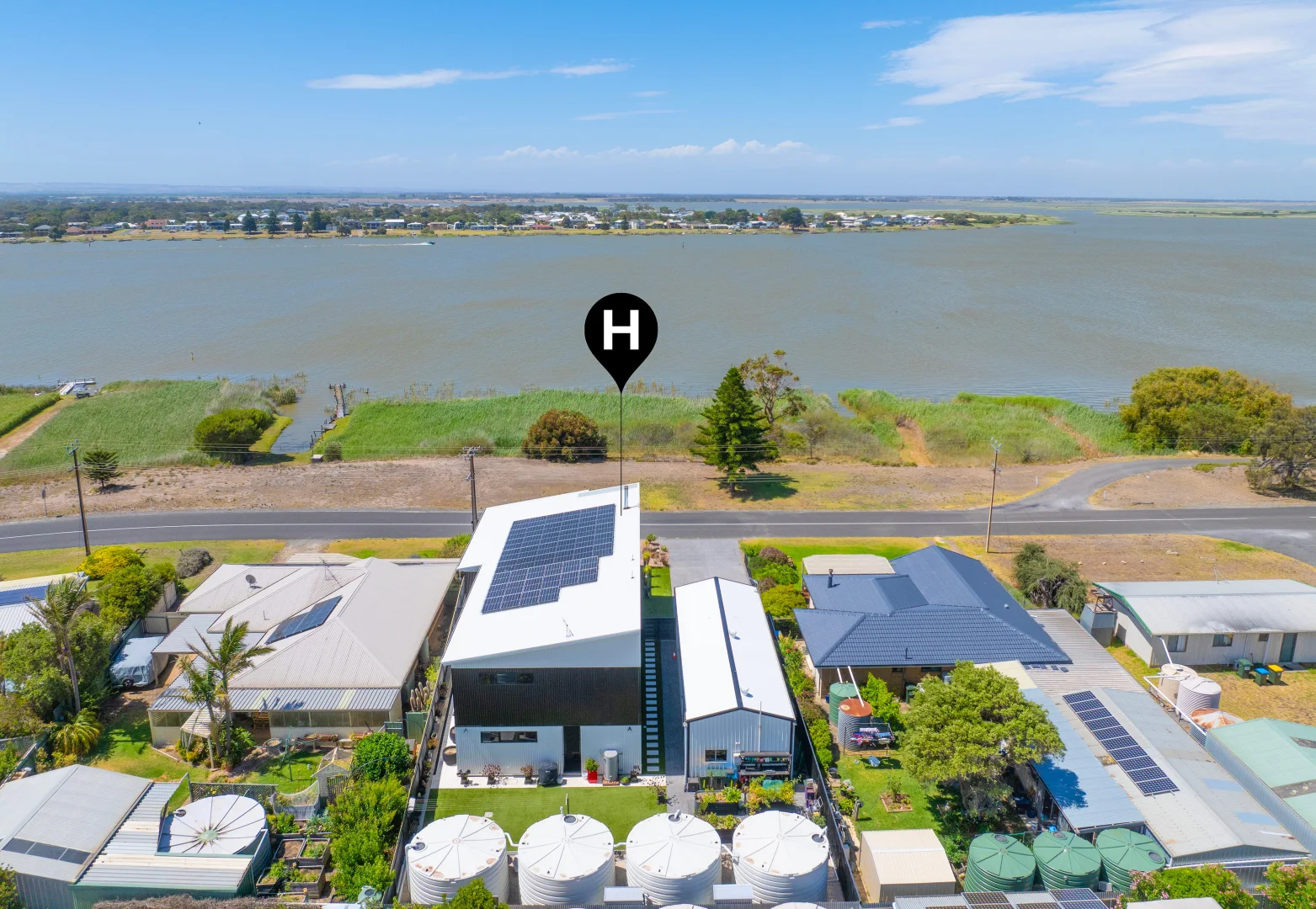 Additional image 33 of 45 Captain Sturt Parade, Hindmarsh Island SA 5214
