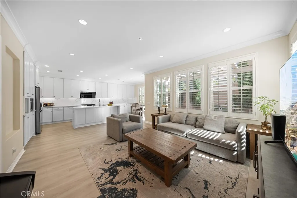 Additional image 5 of 107 Overbrook, Irvine, CA 92620