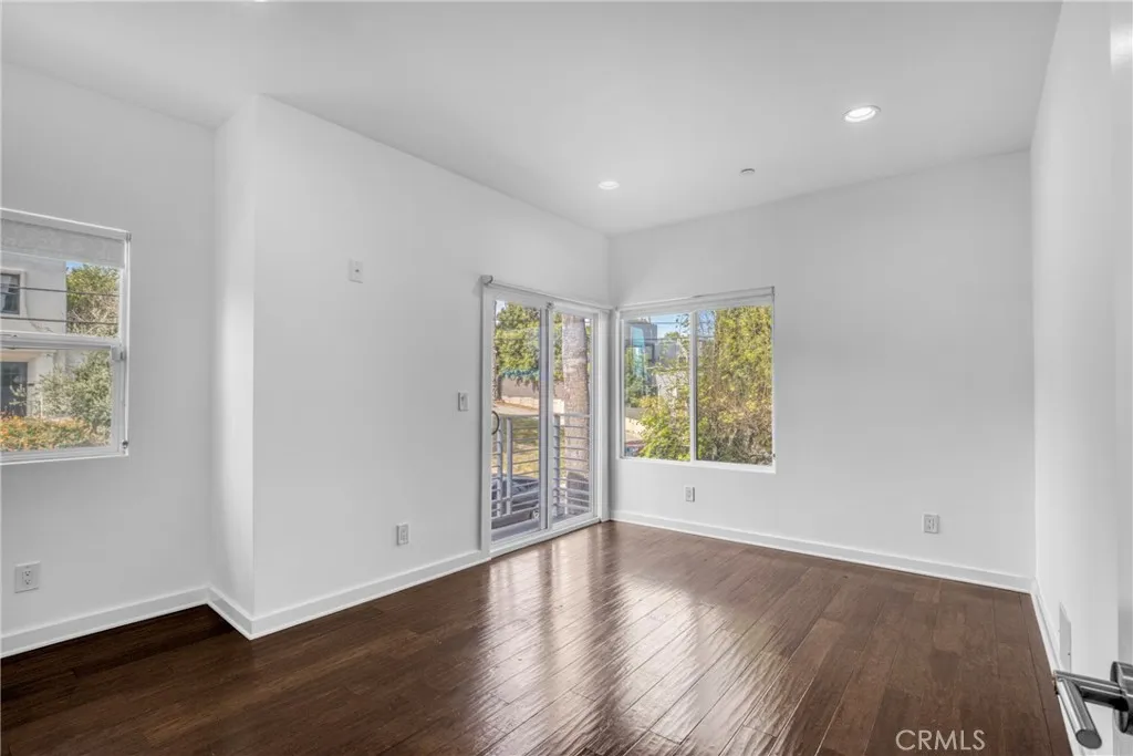 Additional image 21 of 3439 Winslow Dr, Los Angeles, CA 90026