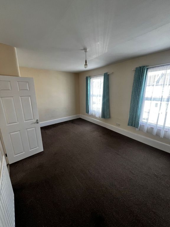 Additional image 19 of 3 bed terraced house to rentSpencer Road, Ilford IG3