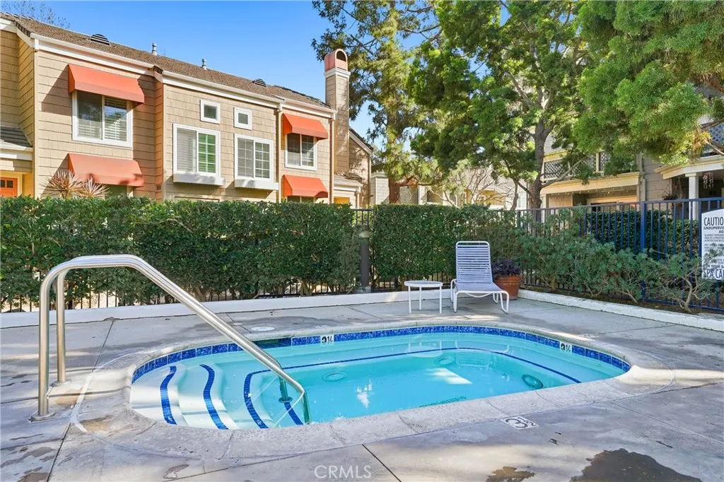 Additional image 42 of 19401 Sunray Lane Unit 204, Huntington Beach, CA 92648