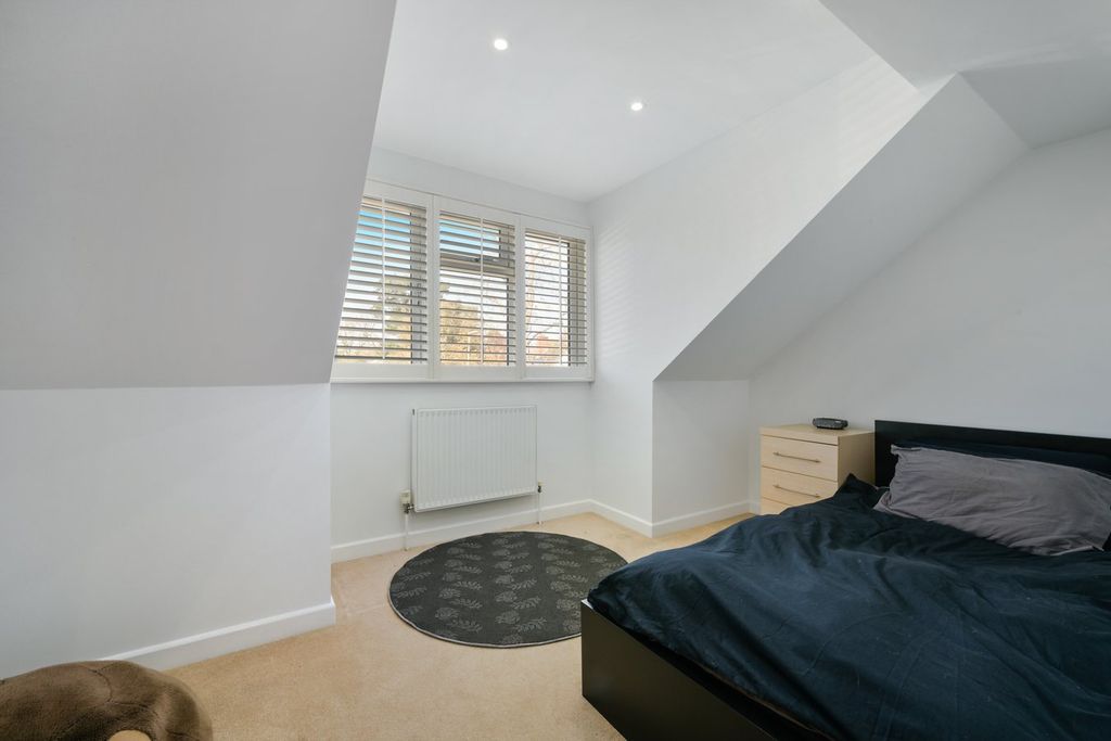 Additional image 18 of 4 bed semi-detached house for saleOatlands Avenue, Weybridge KT13