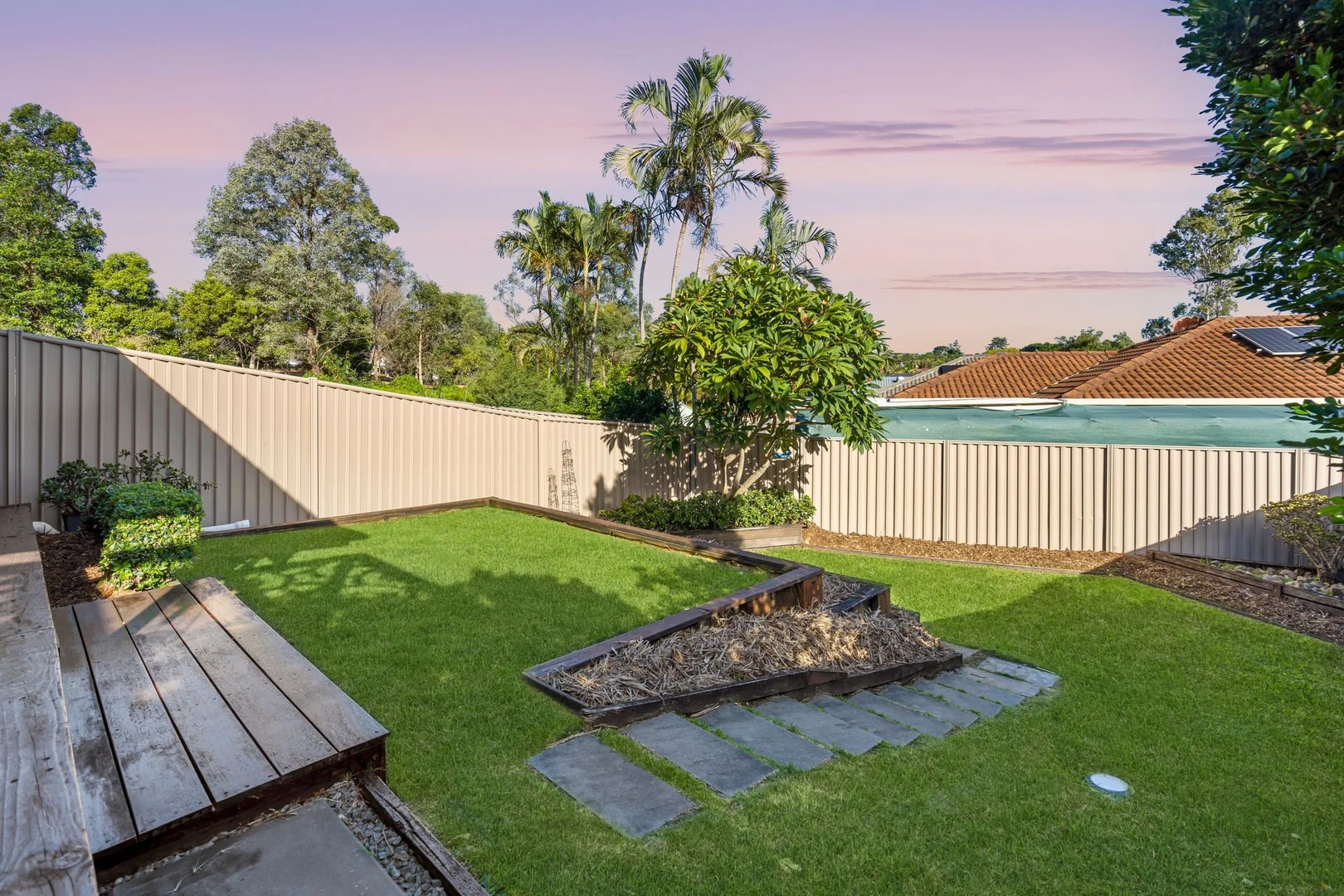 Additional image 8 of 20/191 Greenacre Drive, Arundel QLD 4214