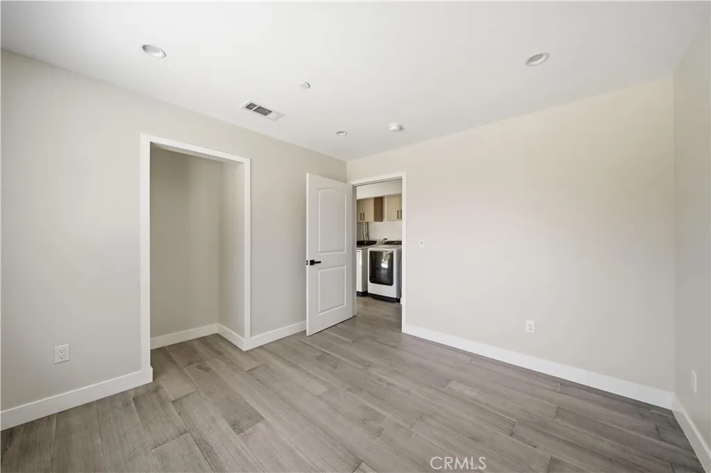 Additional image 91 of 8542 De Celis Pl, North Hills, CA 91343