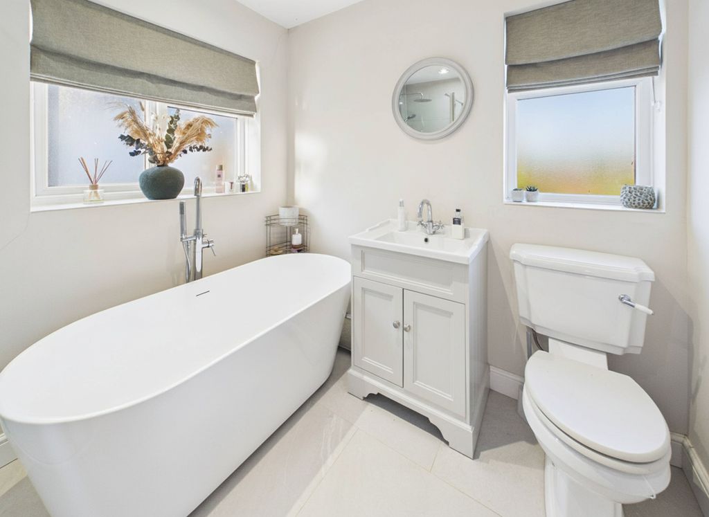 Additional image 10 of 3 bed semi-detached house for saleSt Thomas Close, Sutton Coldfield B75