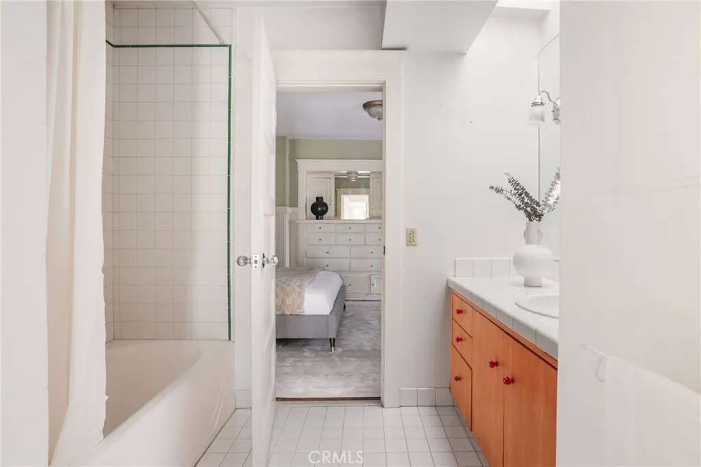 Additional image 76 of 3746 Ocean View Avenue, Los Angeles, CA 90066
