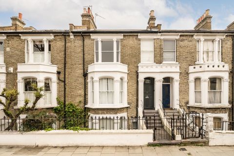 Boscombe Road, Shepherds Bush W12