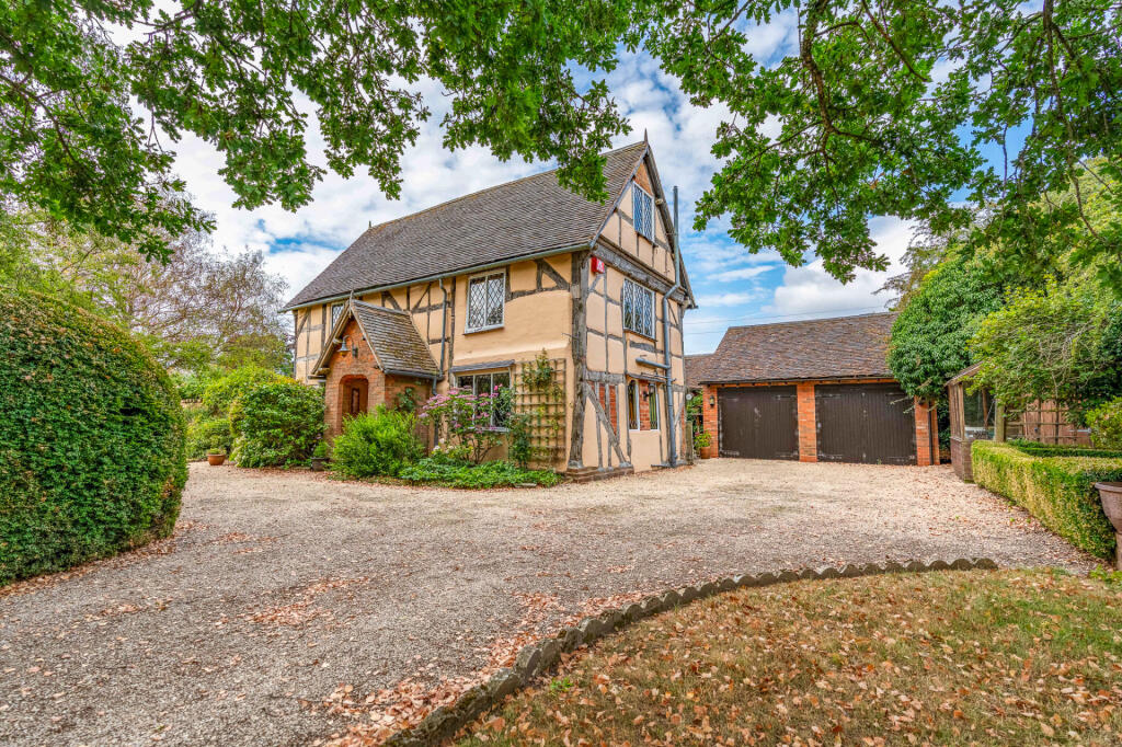 Manor Road, Upper Bentley, Redditch