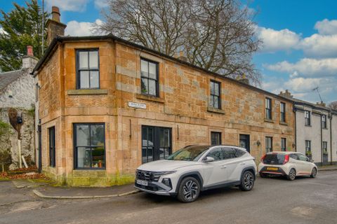 Kirk Road, Flat 2, Carmunnock G76