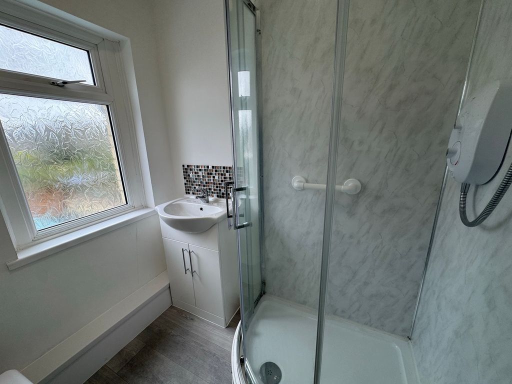 Additional image 11 of 3 bed semi-detached house to rentFrobisher Road, Newport NP19