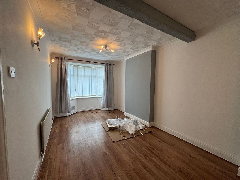 Additional image 5 of 3 bed semi-detached house to rentFrobisher Road, Newport NP19