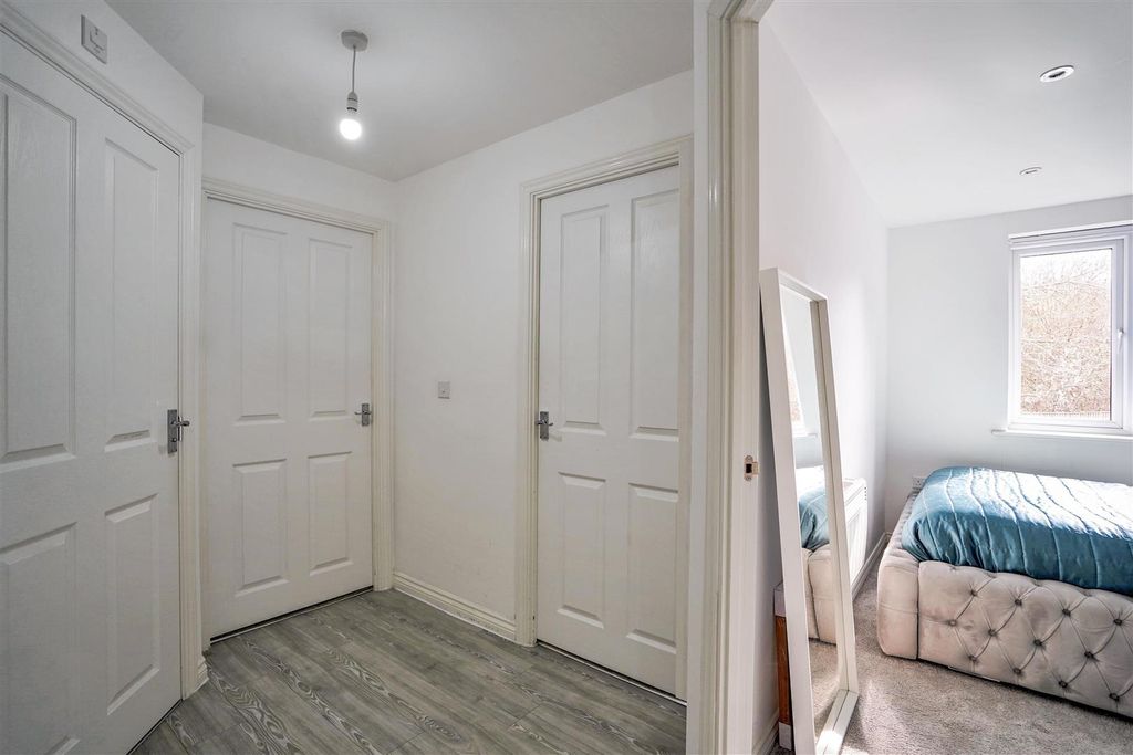 Additional image 12 of 2 bed flat for saleWhitstable Mews, Leeds LS12