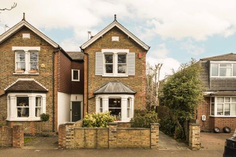 Tudor Road, Hampton TW12