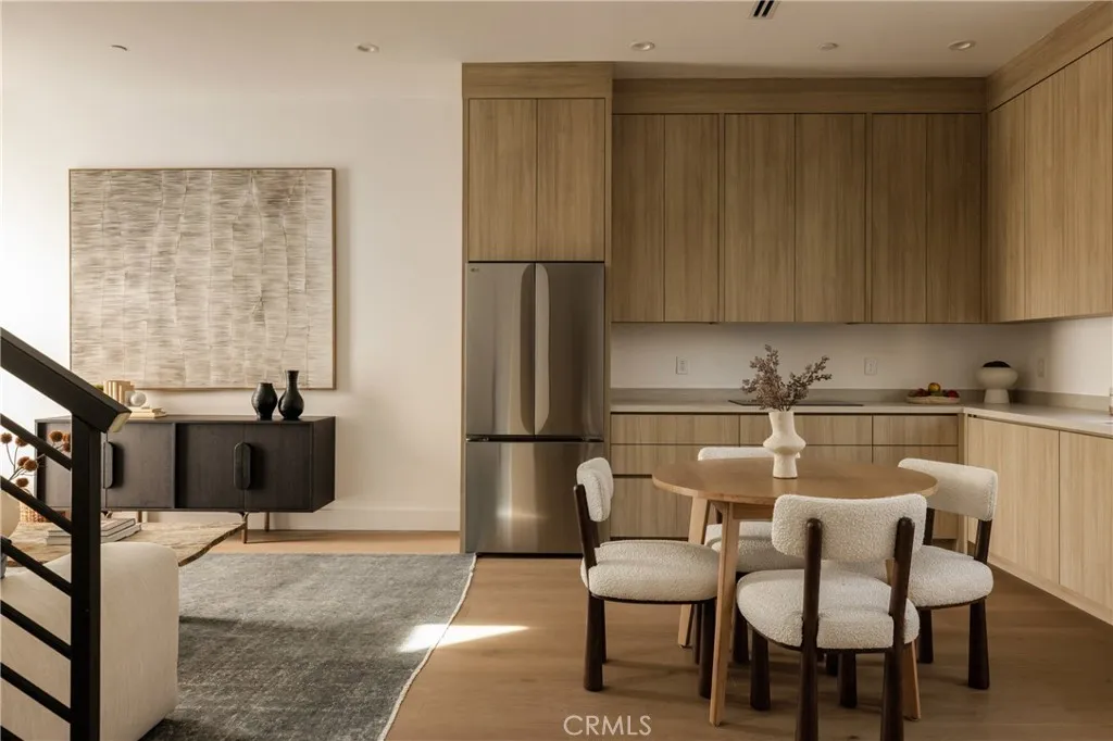 Additional image 101 of 15202 Hesby Street, Sherman Oaks, CA 91403