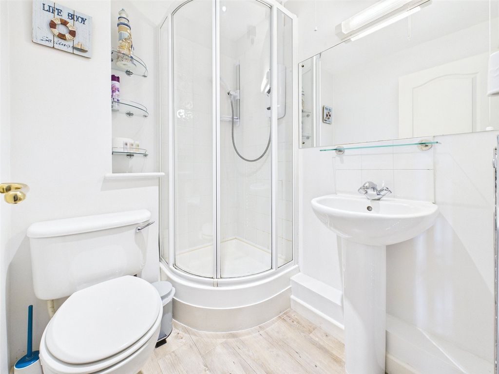Additional image 14 of 2 bed flat for saleEgloshayle Road, Wadebridge, Cornwall PL27