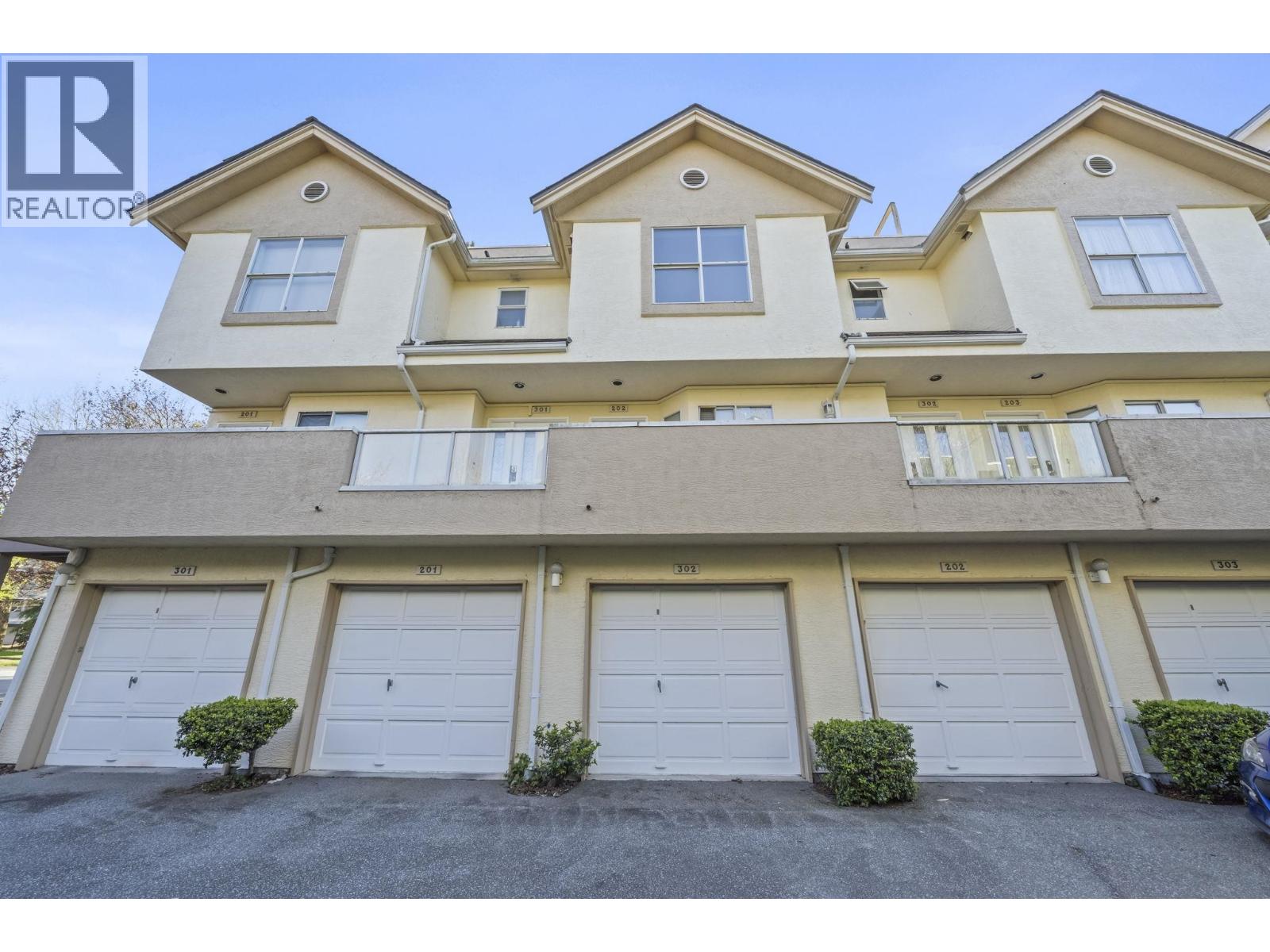 302 8600 WESTMINSTER HIGHWAY