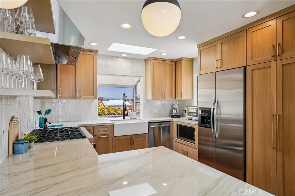 Additional image 96 of 710 Manhattan Beach Boulevard, Manhattan Beach, CA 90266