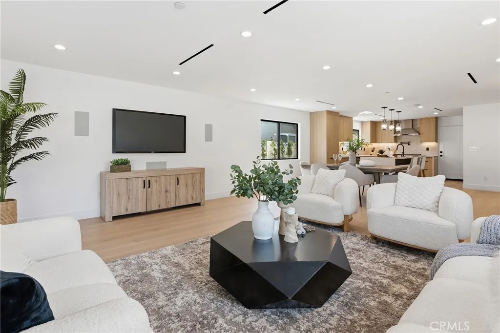 Additional image 54 of 23463 Sylvan Street, Woodland Hills, CA 91367
