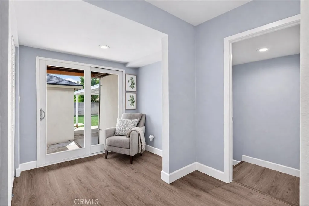 Additional image 20 of 906 W poplar Street, Compton, CA 90220