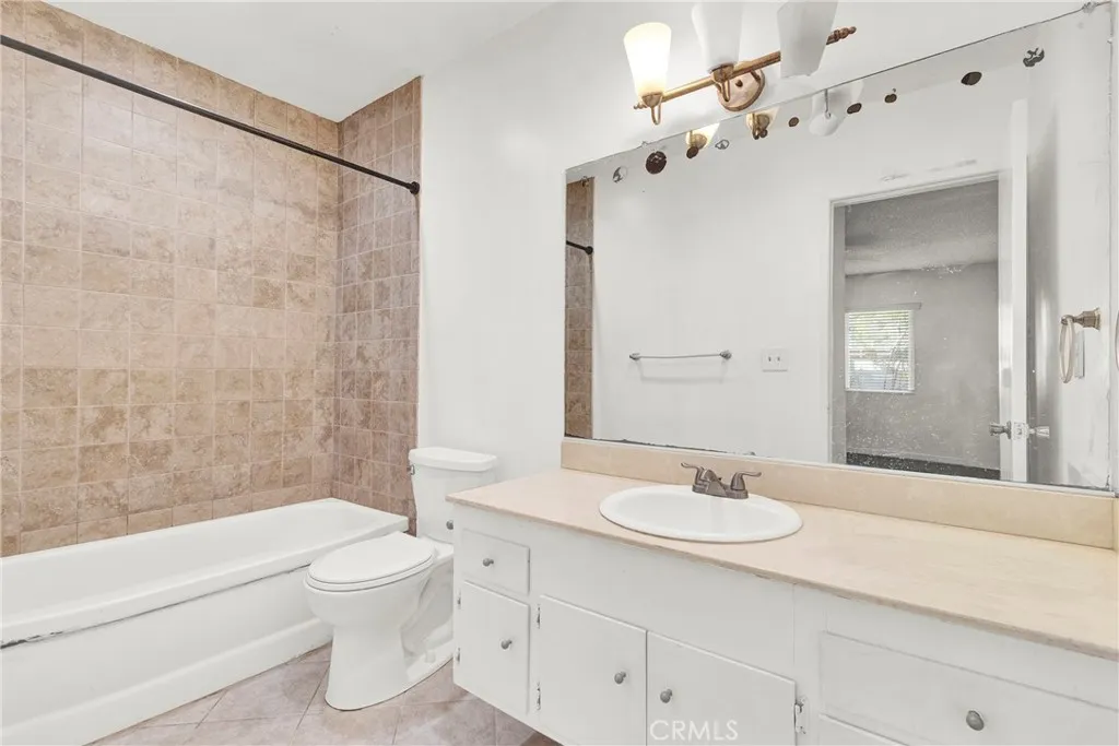 Additional image 20 of 634 W Main St Unit D, Tustin, CA 92780