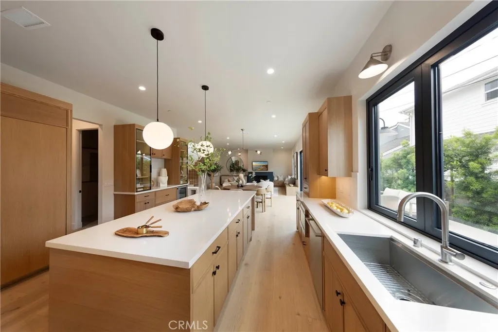 Additional image 13 of 1594 Redlands Place, Costa Mesa, CA 92627