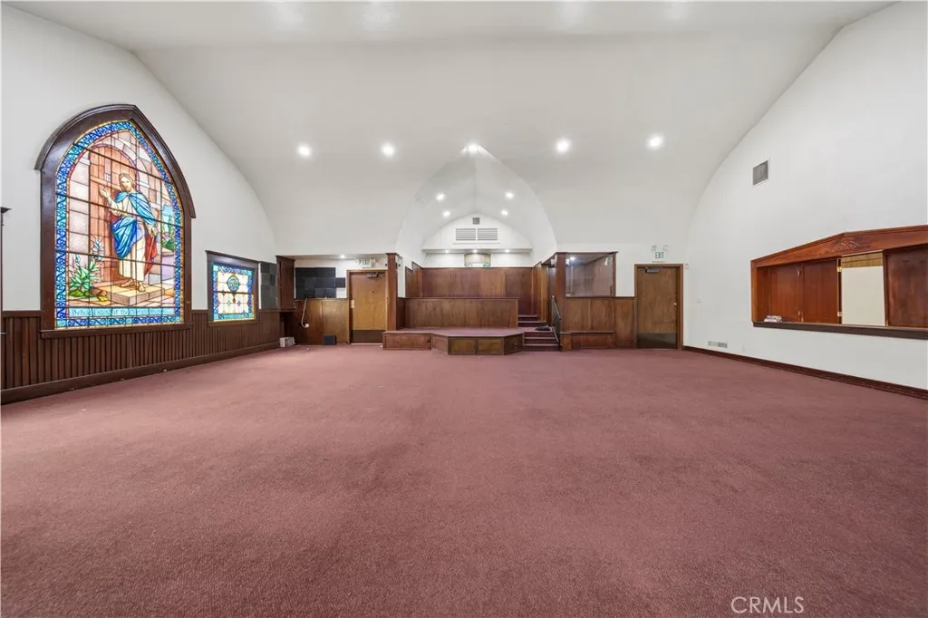Additional image 38 of 1101 W Florence Avenue, Los Angeles, CA 90044