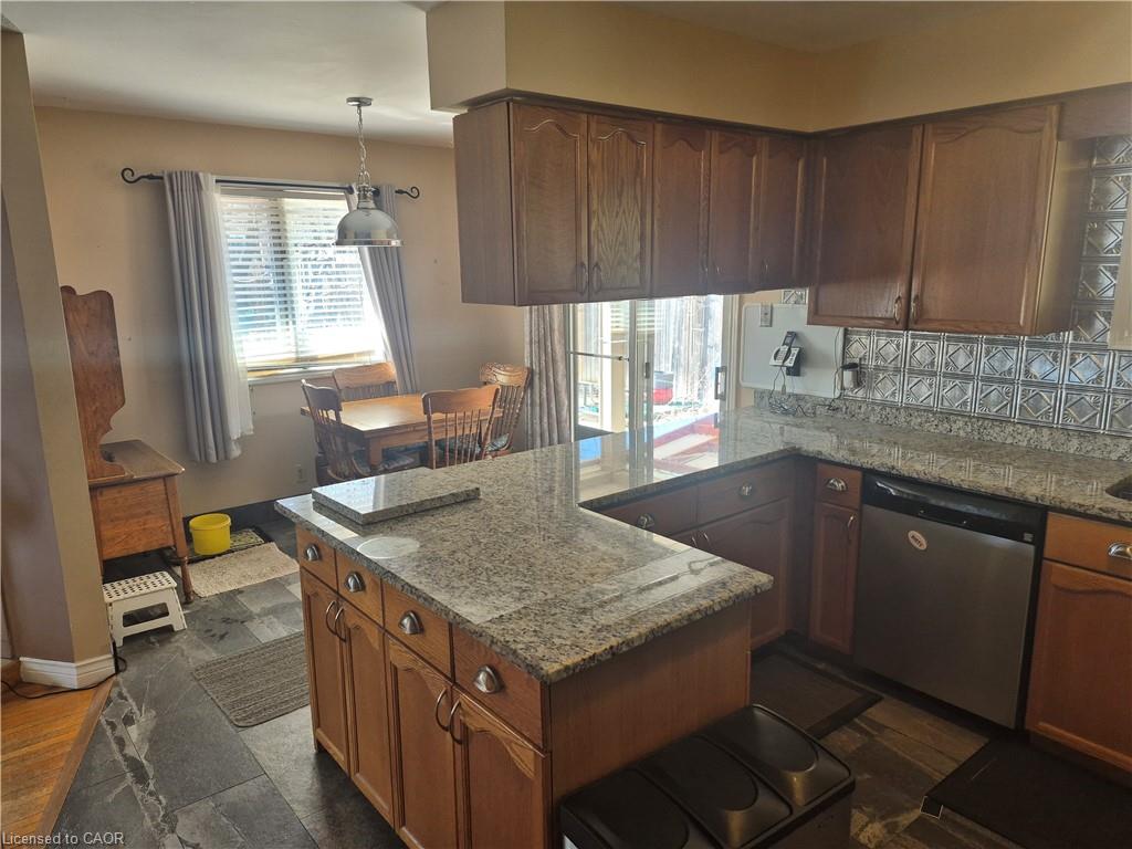 Additional image 3 of 59 Matthew Street E, Kitchener, ON, N2B 3B2