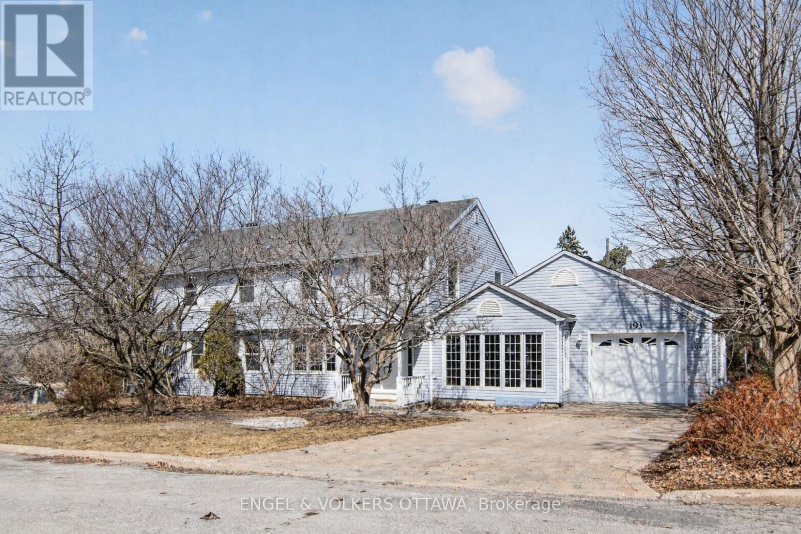 193 Cunningham Avenue South, Ottawa, ON, K1H6A7