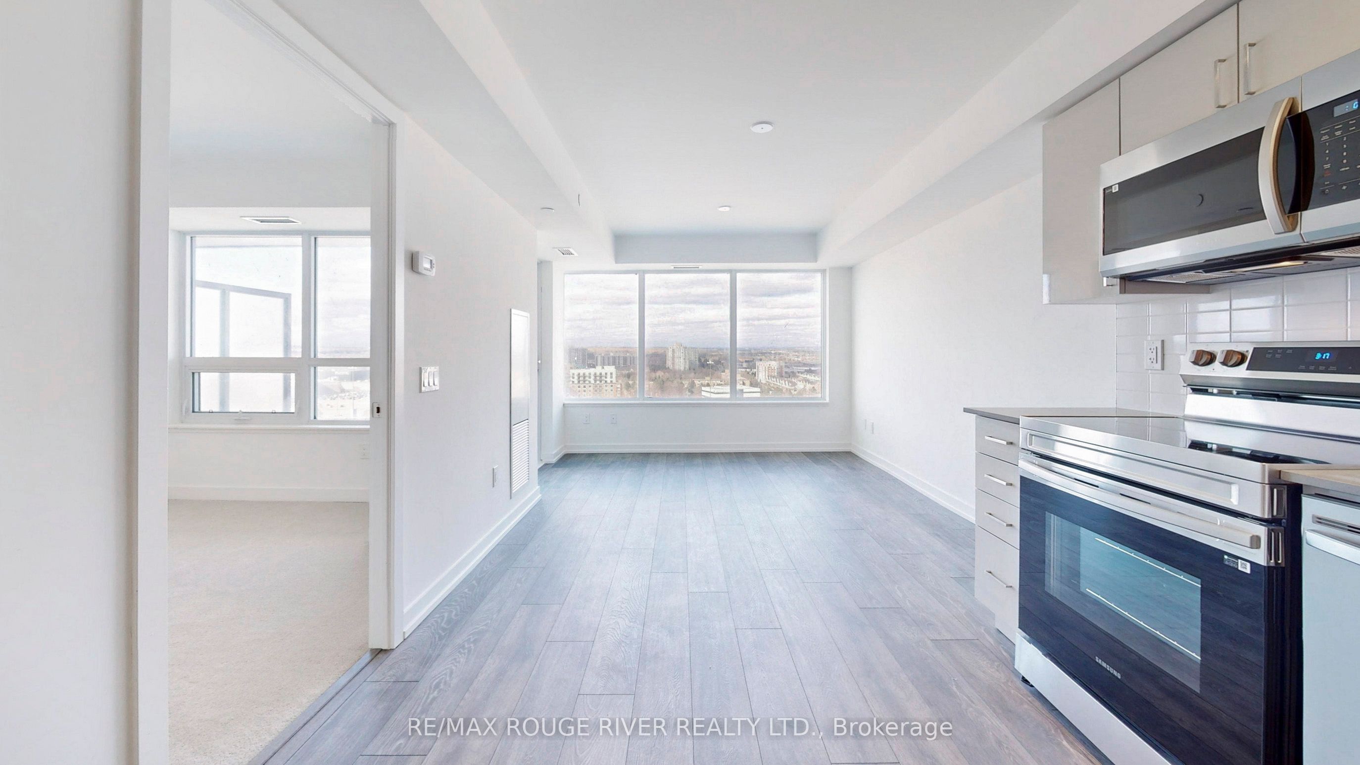 1609-1455 Celebration Drive, Pickering, ON, L1W 0C3 photo 3