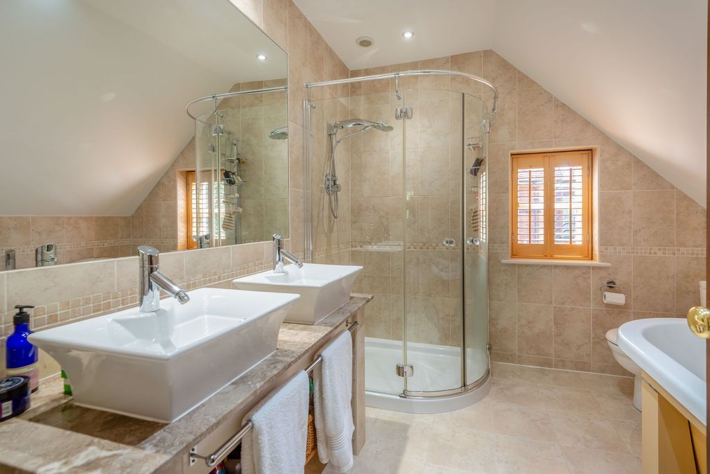 Additional image 11 of 5 bed detached house for saleEnglemere Wood, Ascot SL5