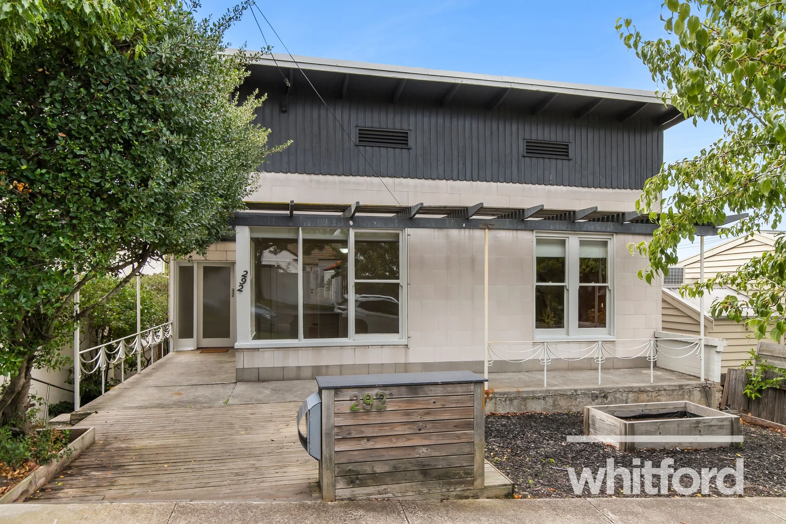 292 Pakington Street, Newtown VIC 3220
