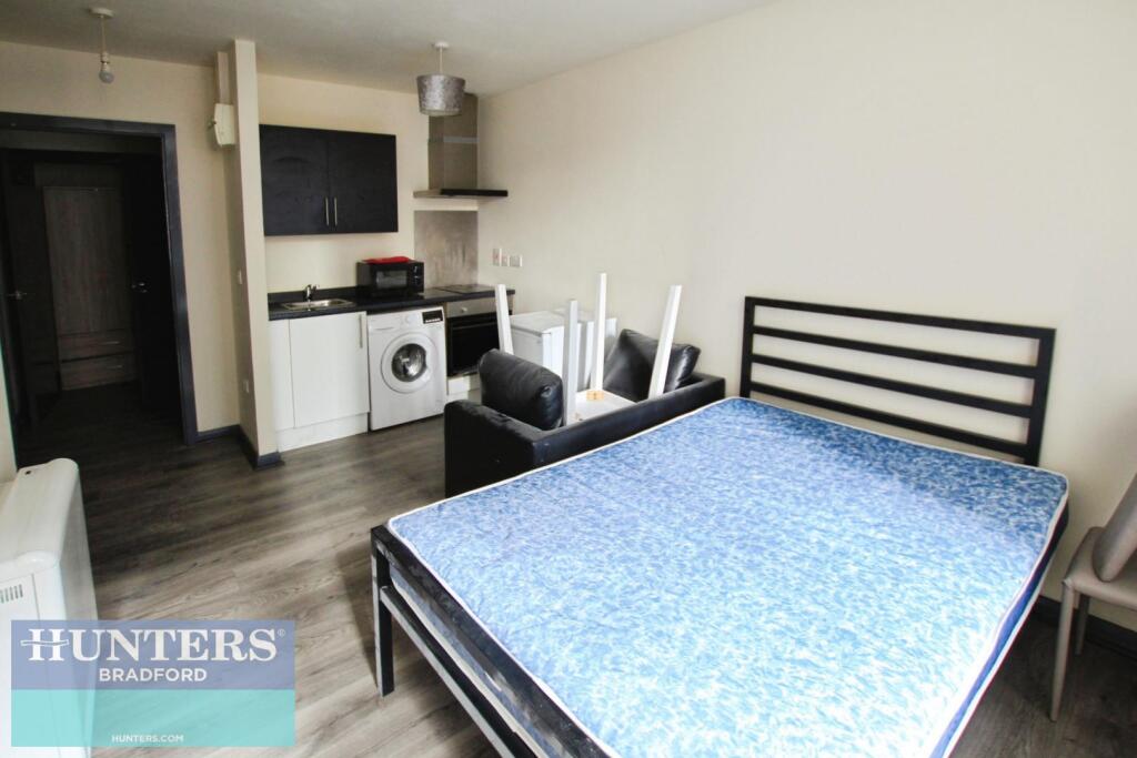 Additional image 2 of Olicana House, Chapel Street, Bradford, BD1