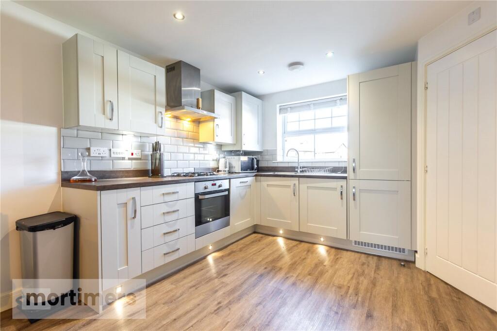 Pendleton Avenue, Clitheroe, Lancashire, BB7 photo 4