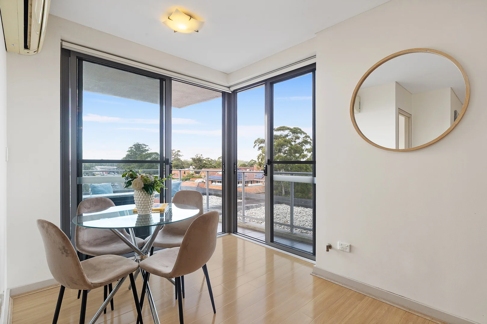 Additional image 2 of 19/93-103 Pacific Highway, Hornsby NSW 2077