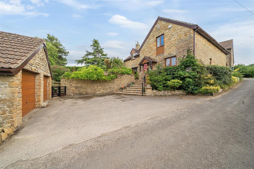 Additional image 4 of Lyatts, Hardington Moor, Yeovil