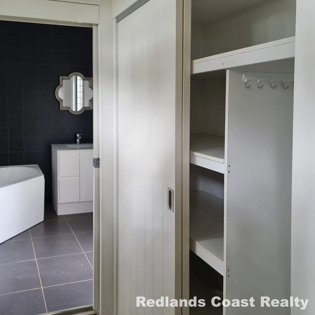 Additional image 9 of 2 Melaleuca Dr, Lamb Island QLD 4184