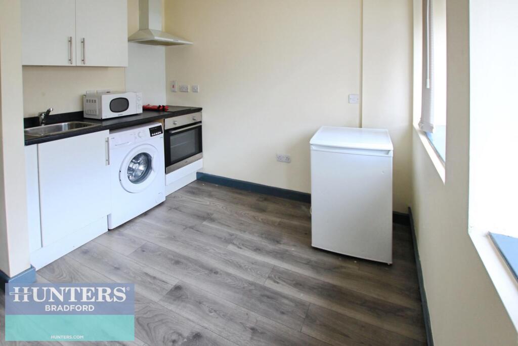 Additional image 2 of Olicana House, Chapel Street, Bradford, BD1