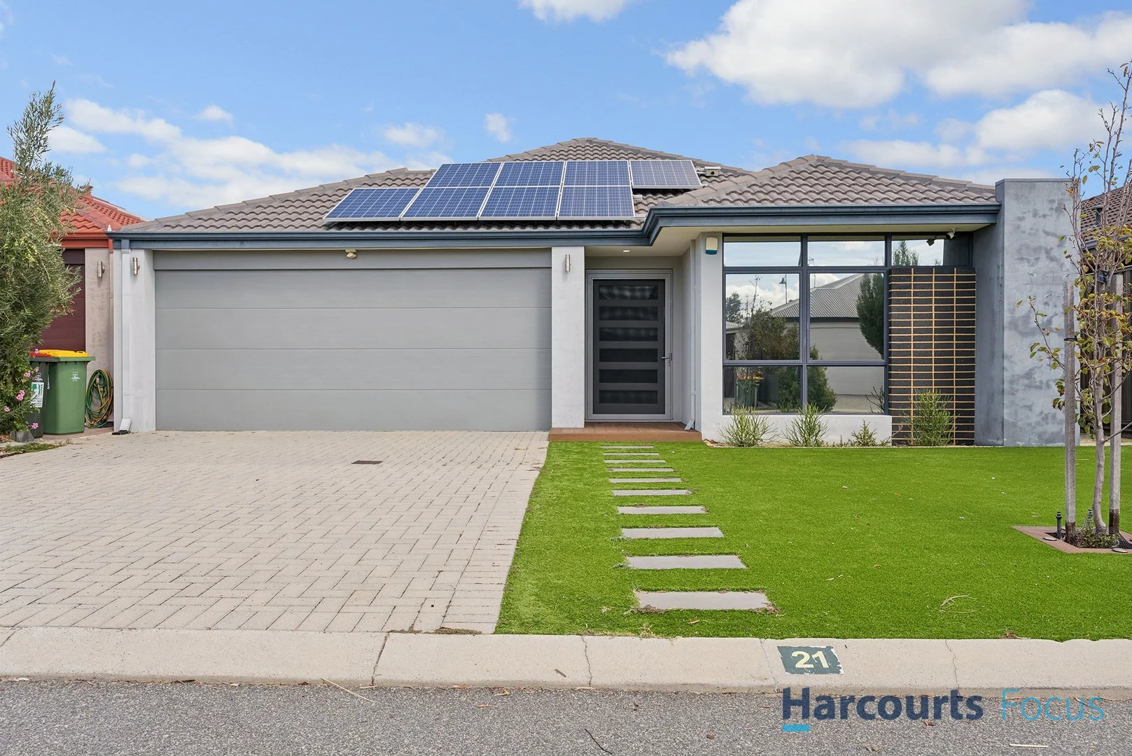 21 Massicot Road, Treeby WA 6164