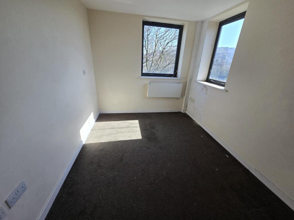Additional image 30 of 88 Otley Road, Shipley, West Yorkshire, BD18