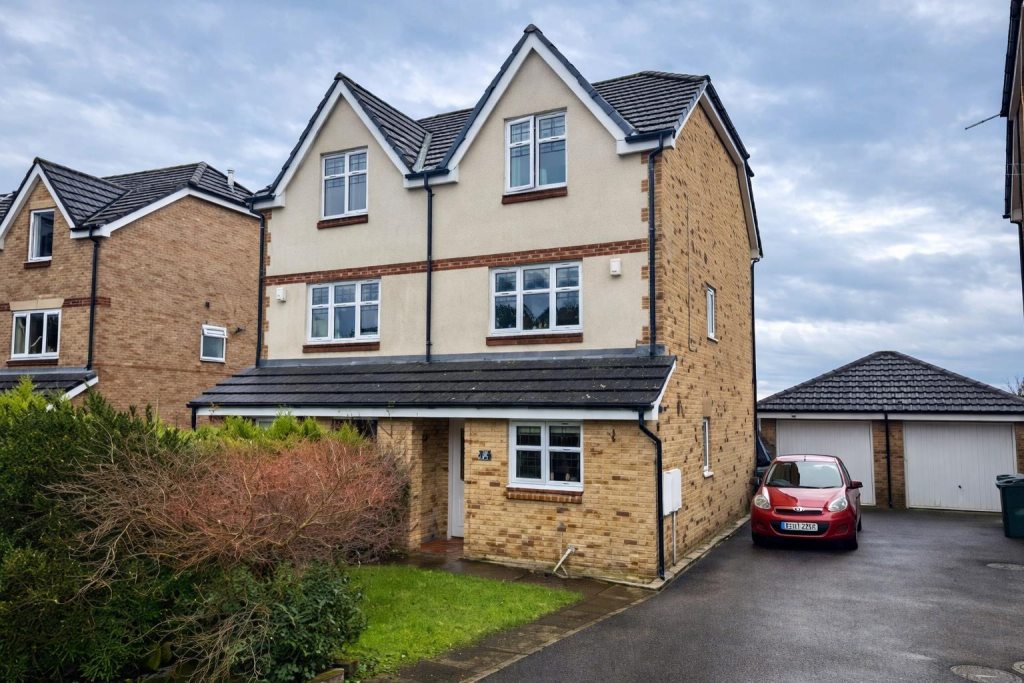 Forestdale Way, Wrose, Shipley