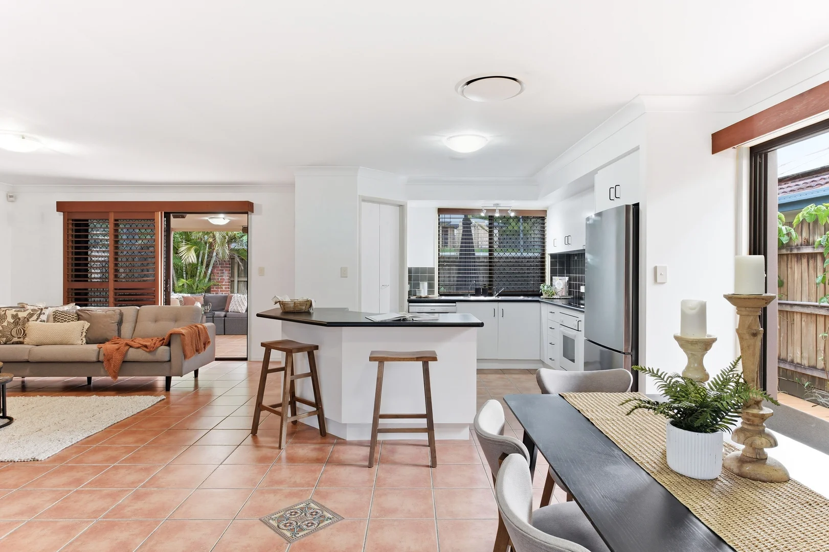 Additional image 4 of 26 Estate Place, Holland Park West QLD 4121