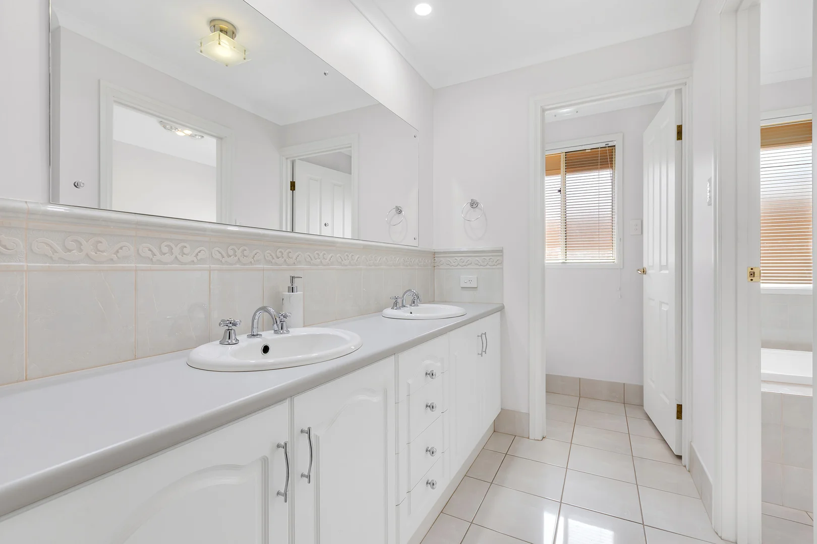 Additional image 21 of 41 Birmingham Drive, Craigmore SA 5114