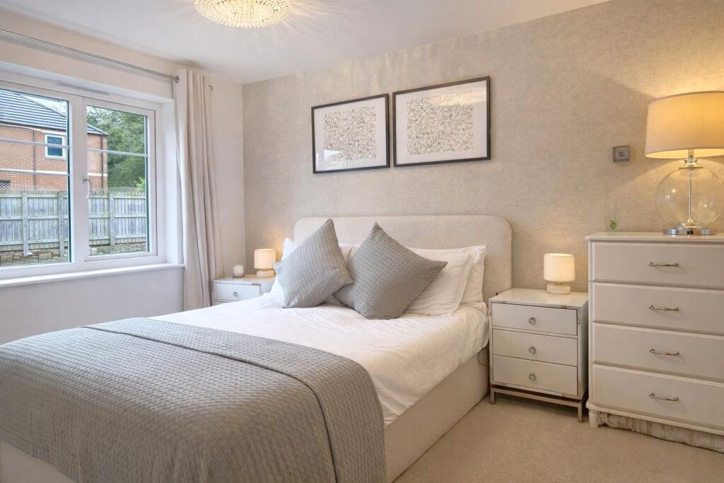 Valley View Drive, Apperley Bridge, Bradford photo 2
