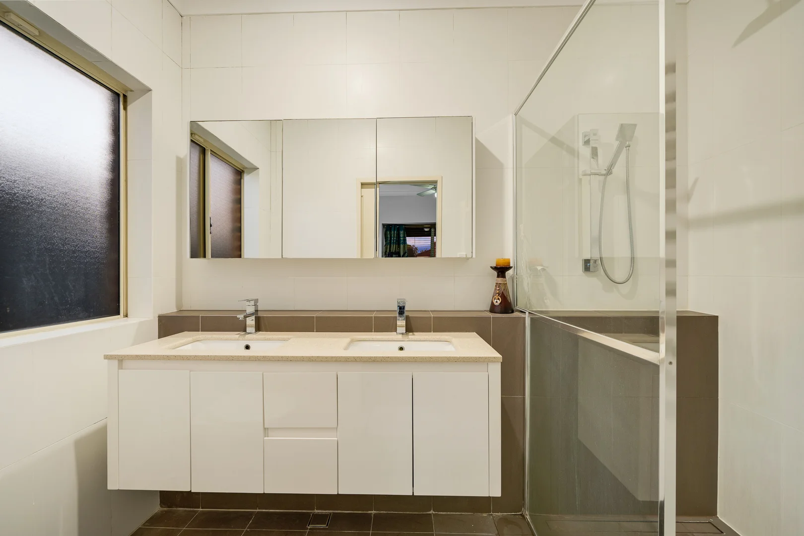 Additional image 14 of 8 Kingia Way, Canning Vale WA 6155