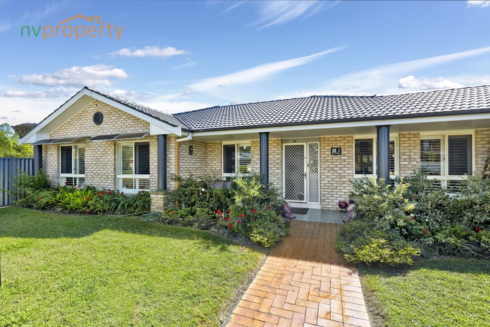 1 Hennessy Street, Stuarts Point NSW 2441