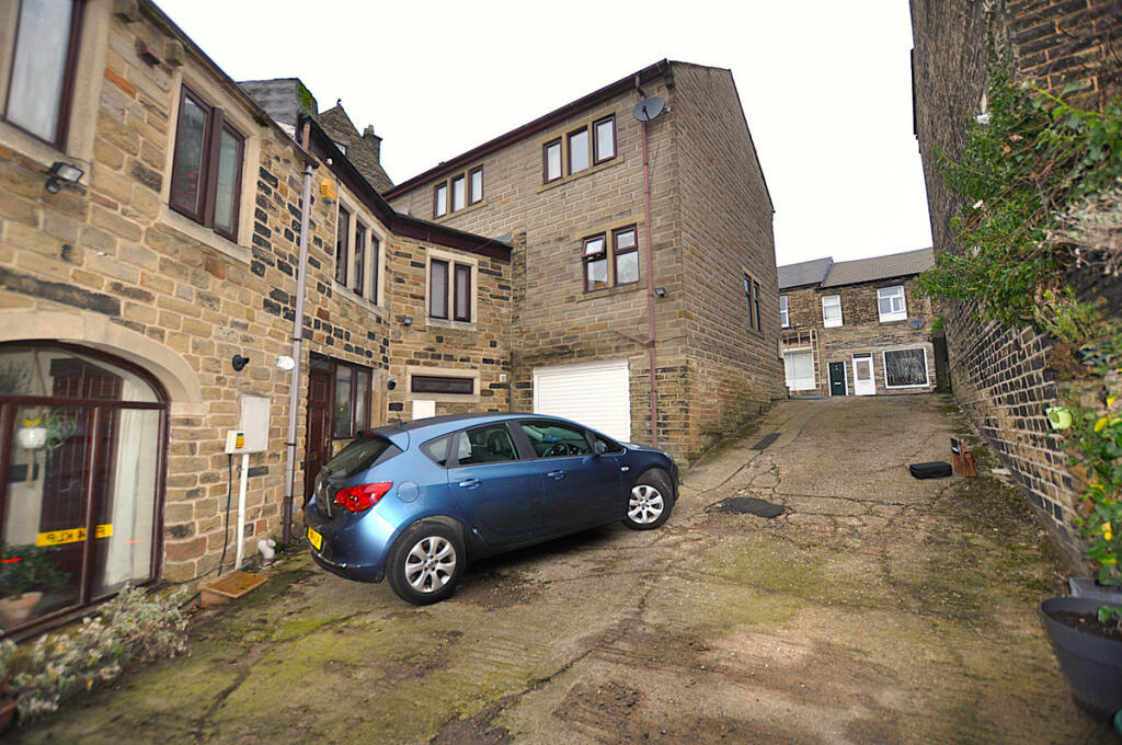Stony Lane & Norton Fold, Bradford BD2 2HN photo 3